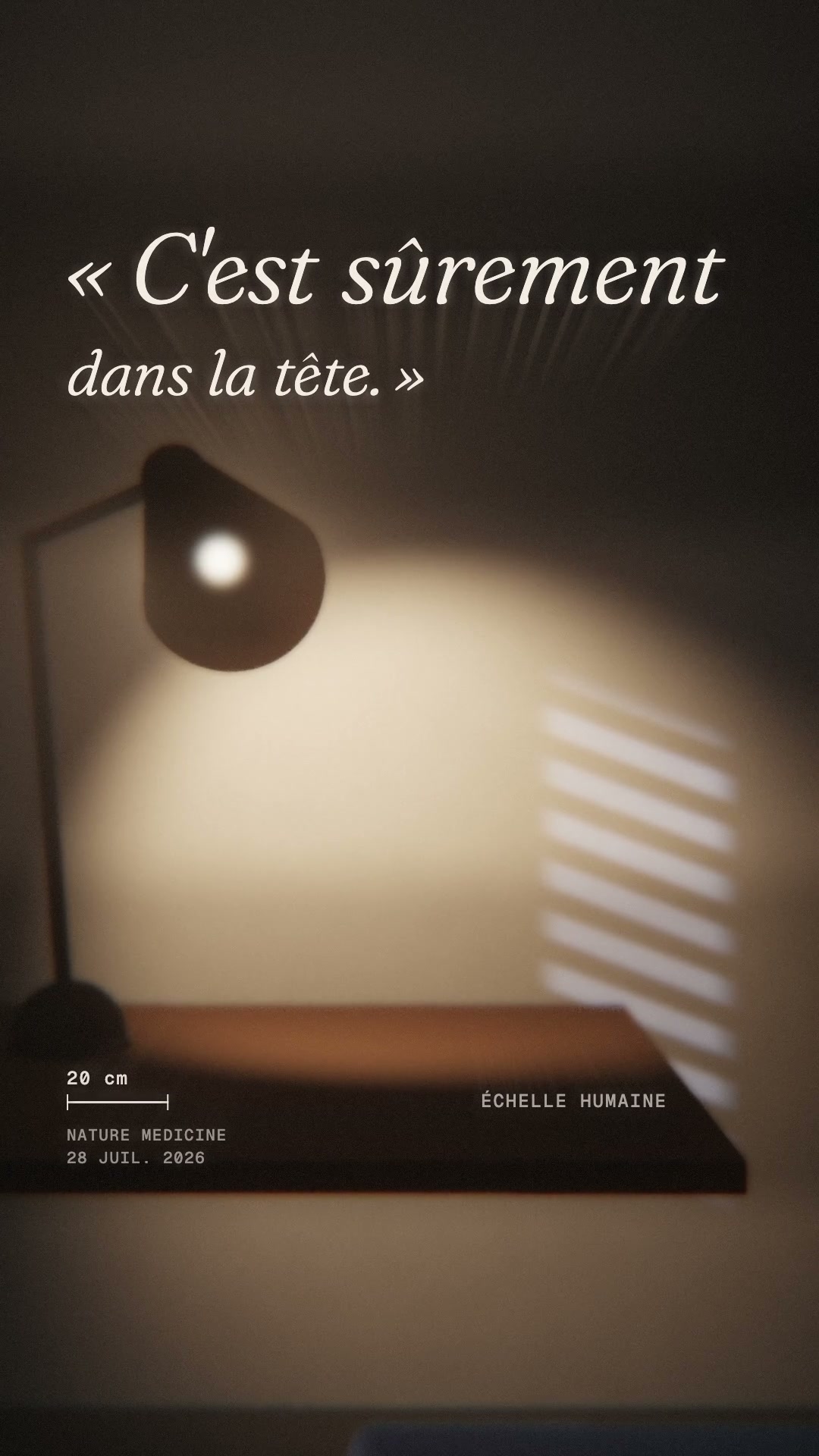 Couverture de l'épisode 1&nbsp;: une lampe de cabinet médical dans l'obscurité
